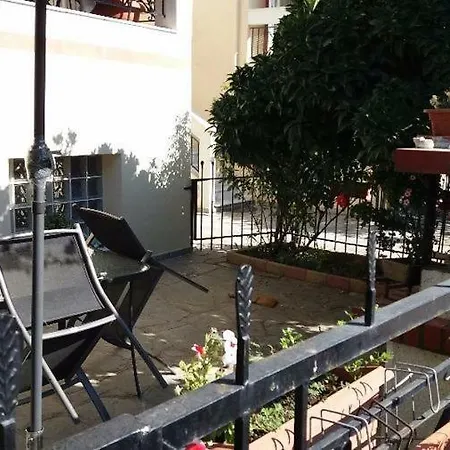 Elaperamo * Nea Peramos (Macedonia)