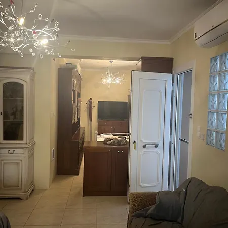 Apartment Elaperamo Nea Peramos (Macedonia)